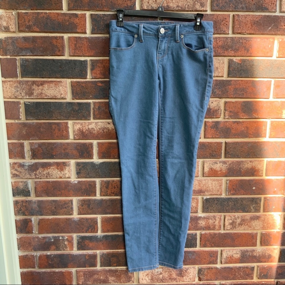 No Boundaries Skinny Blue Jeans Sz 5
